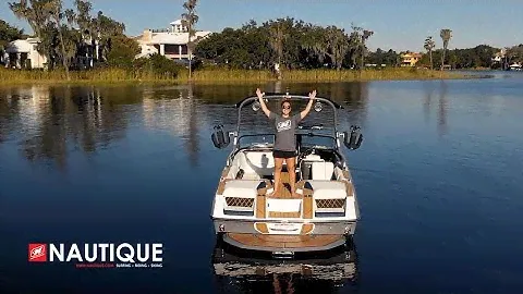 Jodi Grassman and the Super Air Nautique GS22