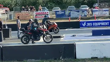 Bmw F 800 GS Vs Kawasaki